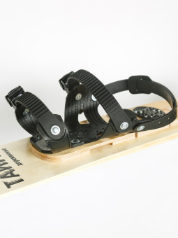 Крепление Маяк для охотничьих лыж полужесткое Крепление Маяк для охотничьих лыж полужесткое