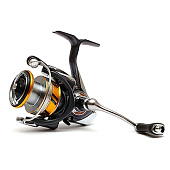  / DAIWA 18 Regal LT 2500 D